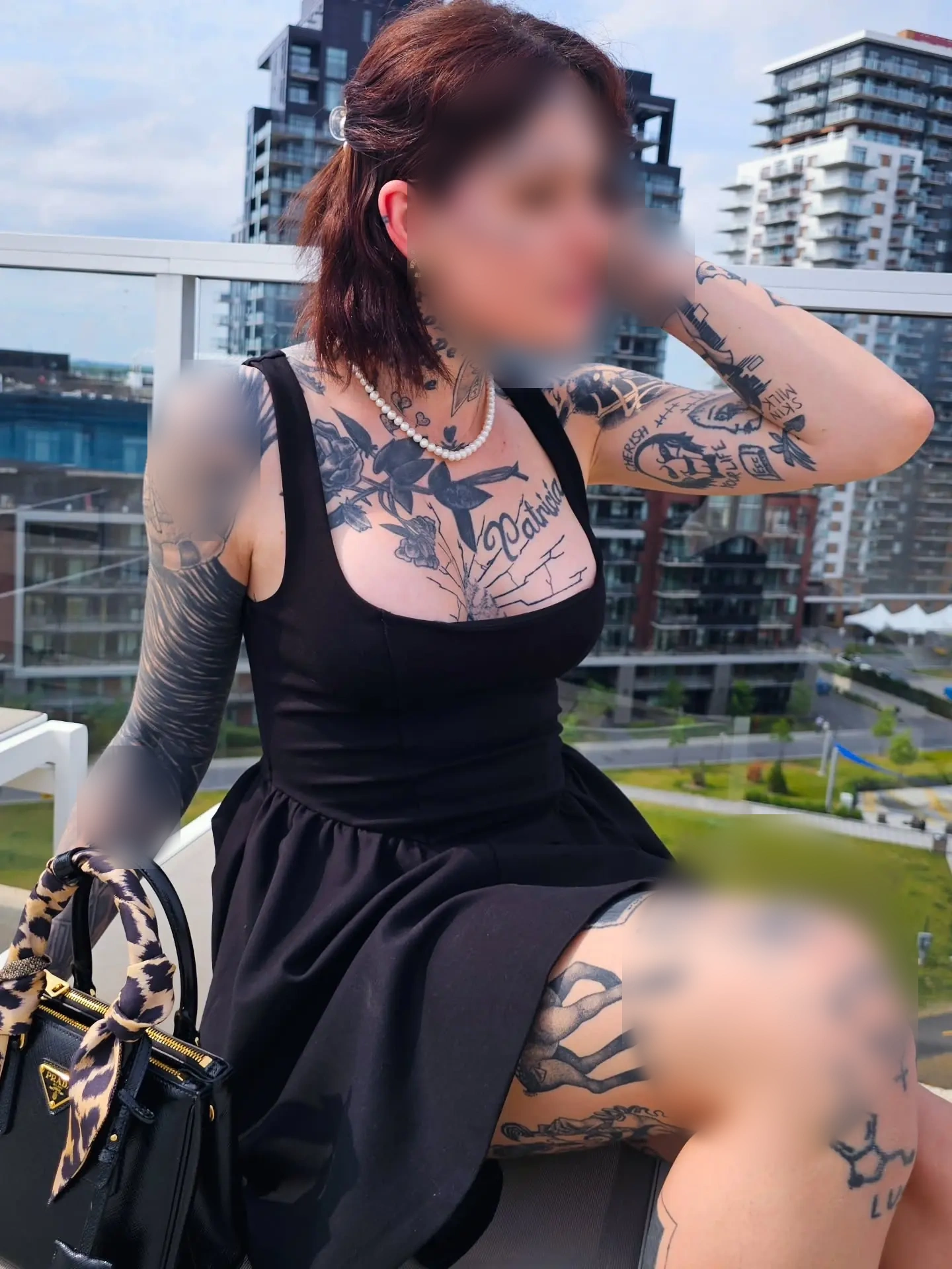 Rose44