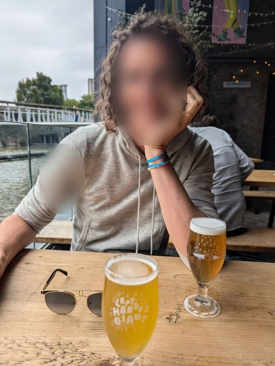 Prête à vivre l'instant présent à Arras